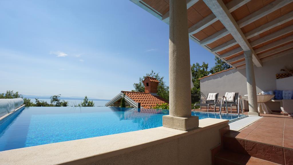 Apartments Villa Krasa Lovran Eksteriør billede